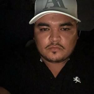 Meet your Posher, Emanuel